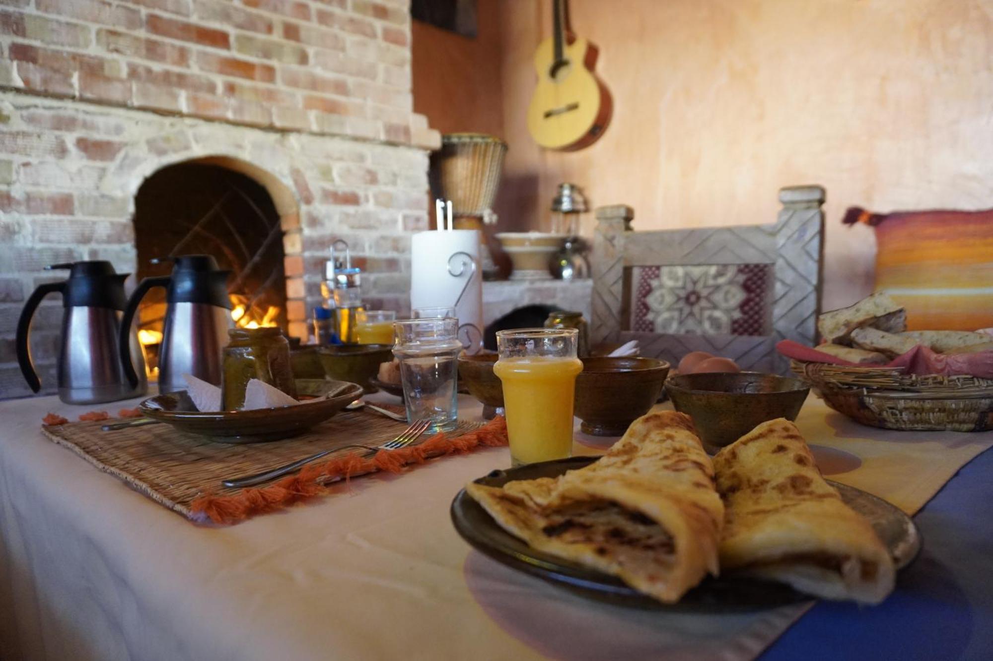 La Kasbah Elkhorbat Muxu Berbere Hotell Asrir  Exteriör bild