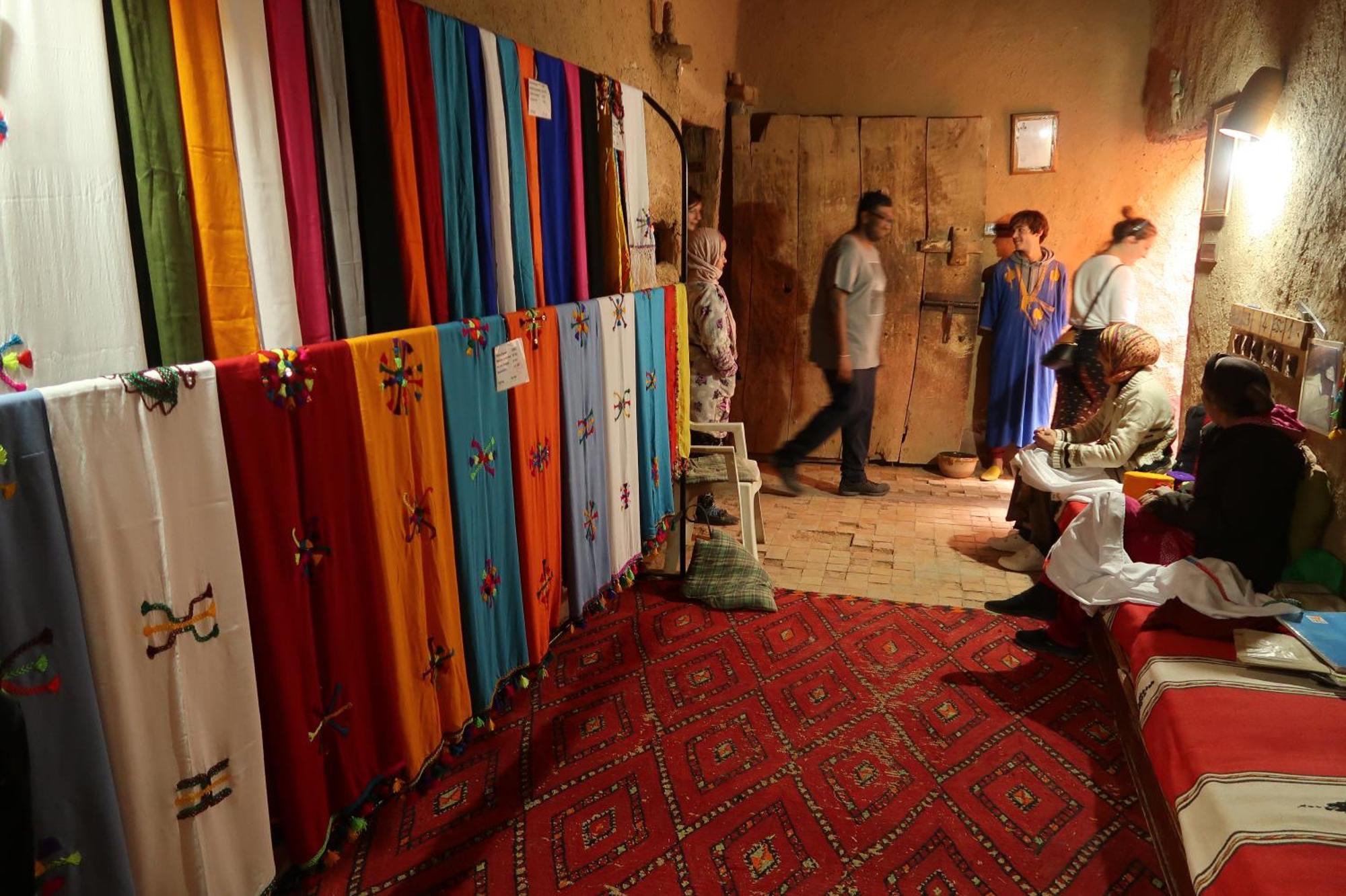 La Kasbah Elkhorbat Muxu Berbere Hotell Asrir  Exteriör bild